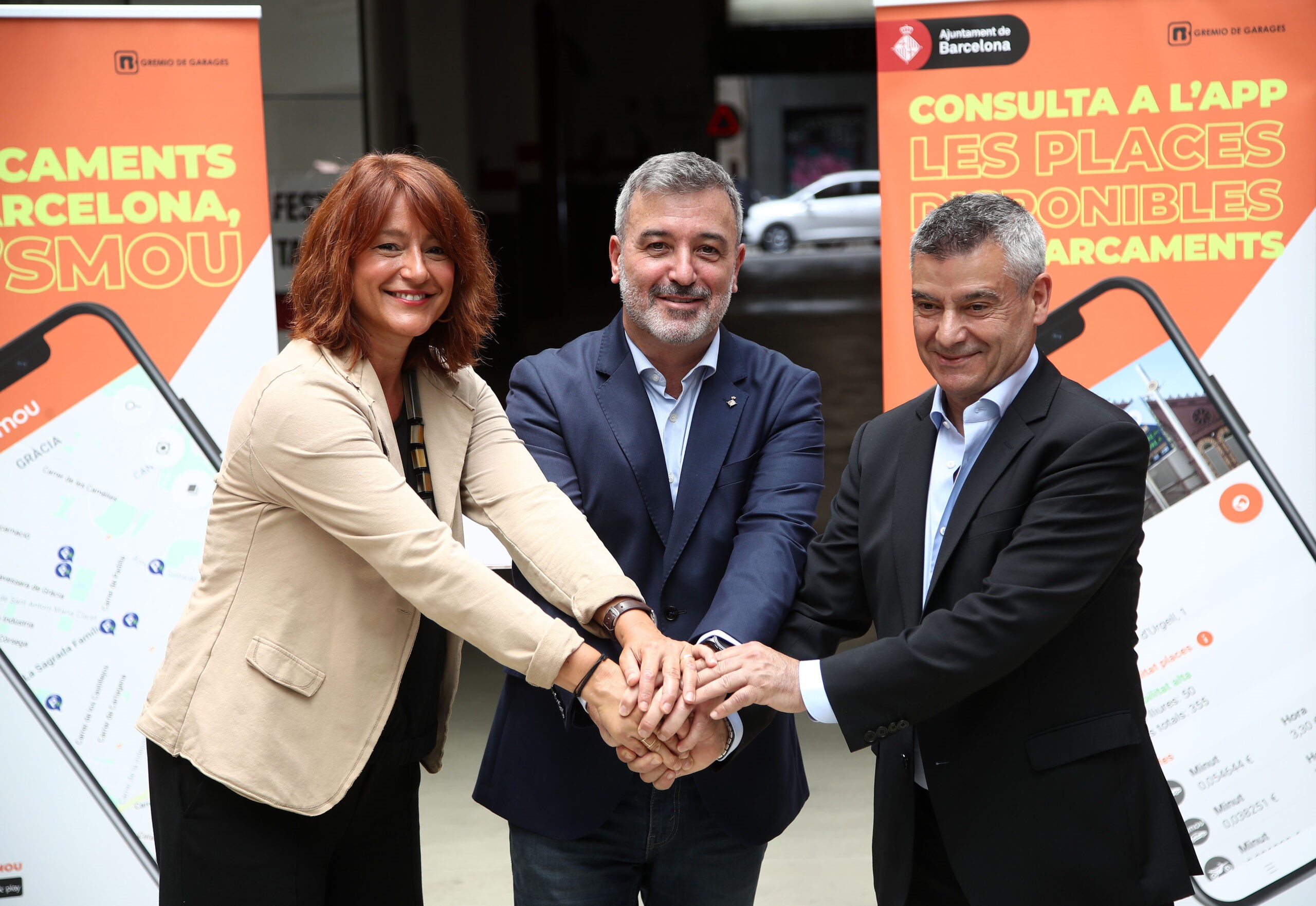 Presentación del acuerdo con el Gremio de Garajes para facilitar la consulta en tiempo real de información y disponibilidad de plazas de los aparcamientos de Barcelona