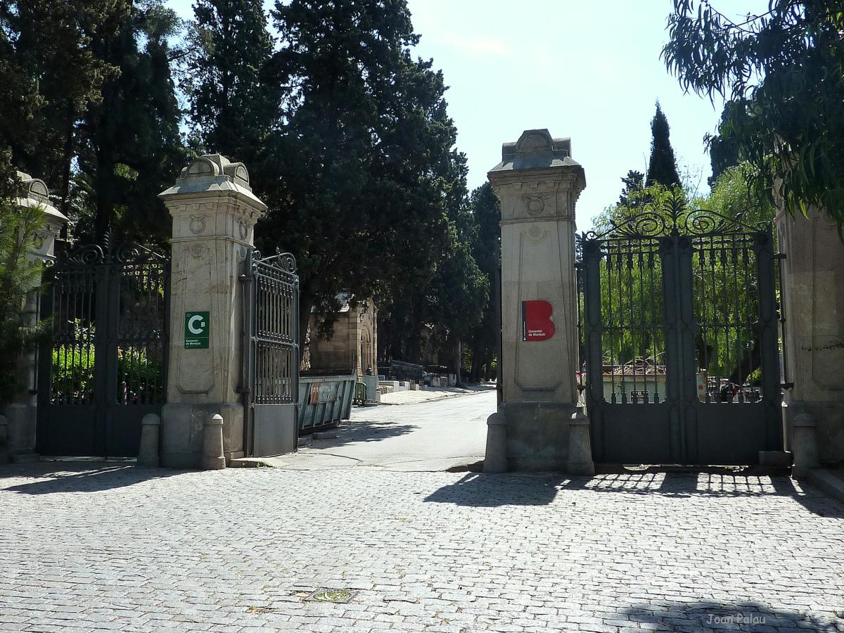 Entrada del cementerio de Montjuïc