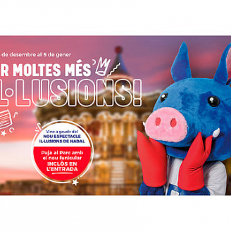 Imatge d'una mascota del Parc d'atraccions Tibidabo amb el carrusel de fons