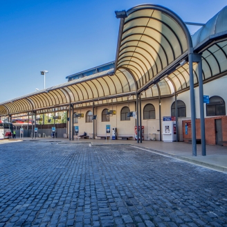 Pati d'andanes de l'Estació d'autobusos Barcelona Nord