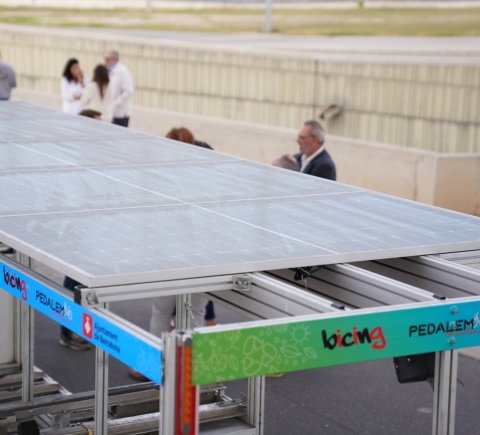 View of the solar panels of the new Bicing vehicle