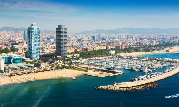 Vista aérea del puerto Olímpico de Barcelona